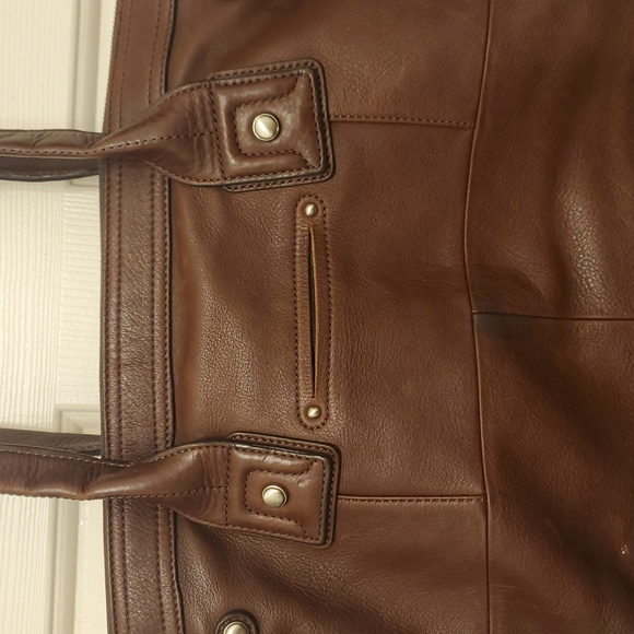 B. Makowsky Handbag - Picture 8 of 10